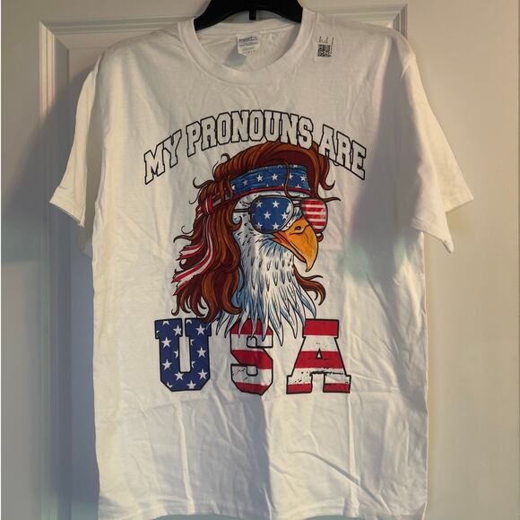 NWT Port and Company Men's Cut White T Shirt My Pronouns are USA Size Medium - Picture 1 of 5